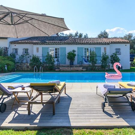 ムジャン Le Mas De La Source Bed & Breakfast エクステリア 写真